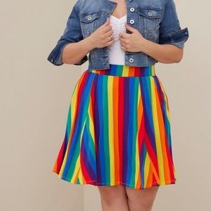 Torrid Rainbow Super Soft Pull-On Skort Sz 3